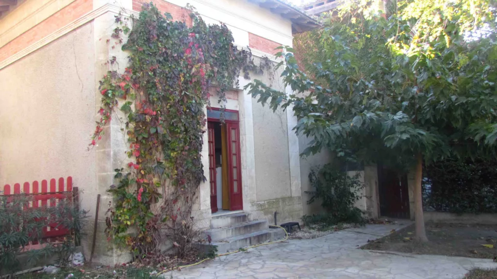 Extérieur du gîte de Montcalm en Camargue